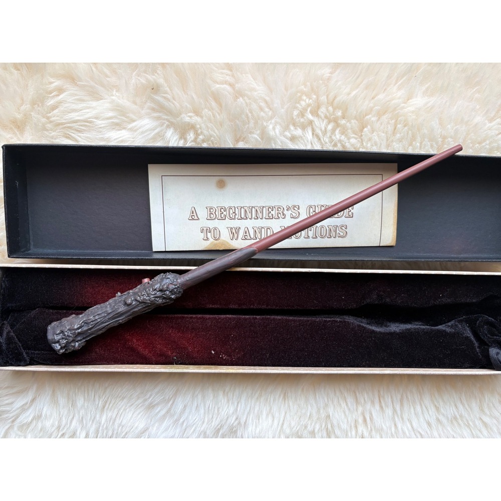 Magic Wand Interactive Wizard Replica with Collector Box & Motion Guide Untested - Picture 3 of 5